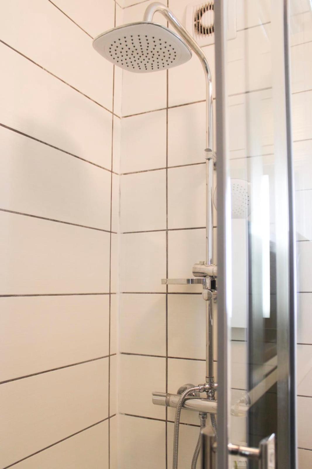 Apartment Charming T3 With Two Balconies In Bagnolet