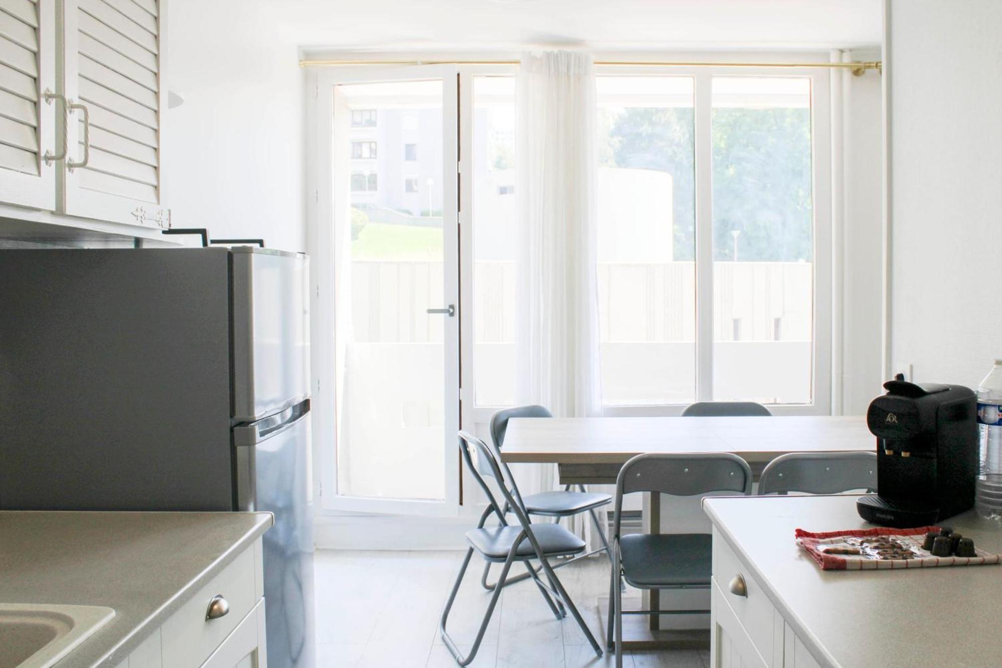 Apartment Charming T3 With Two Balconies In Bagnolet